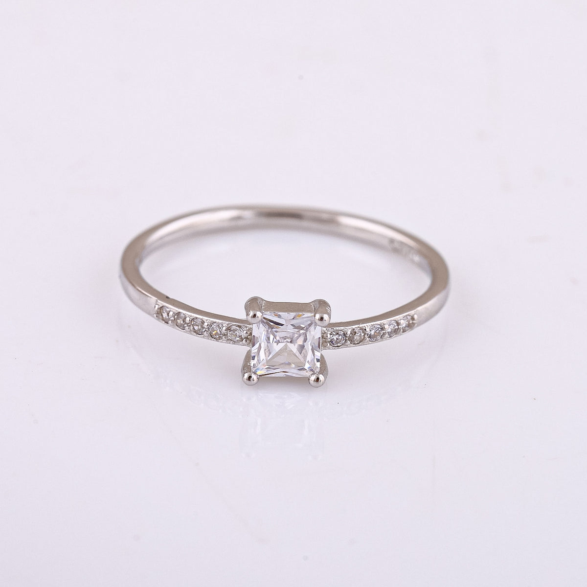 Square Elegance Ring