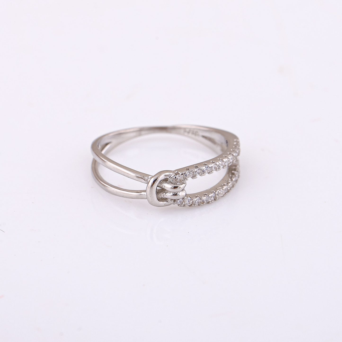 Knot of Light Ring