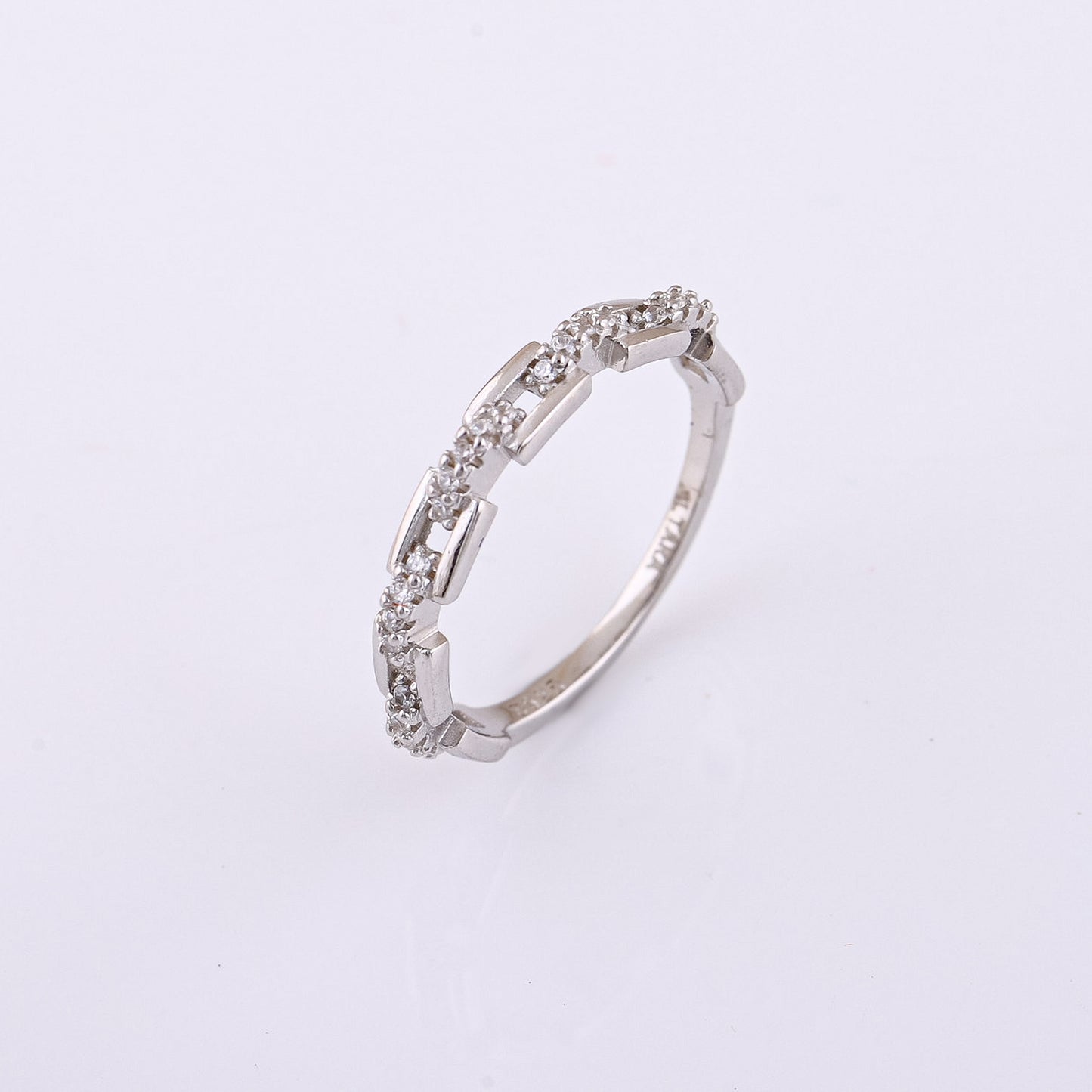 Linked Elegance Ring