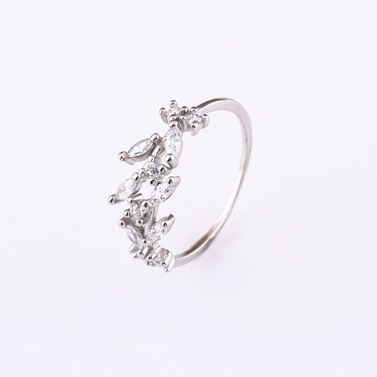 Petal Veil Ring