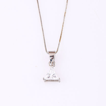 Triangle Élan Necklace